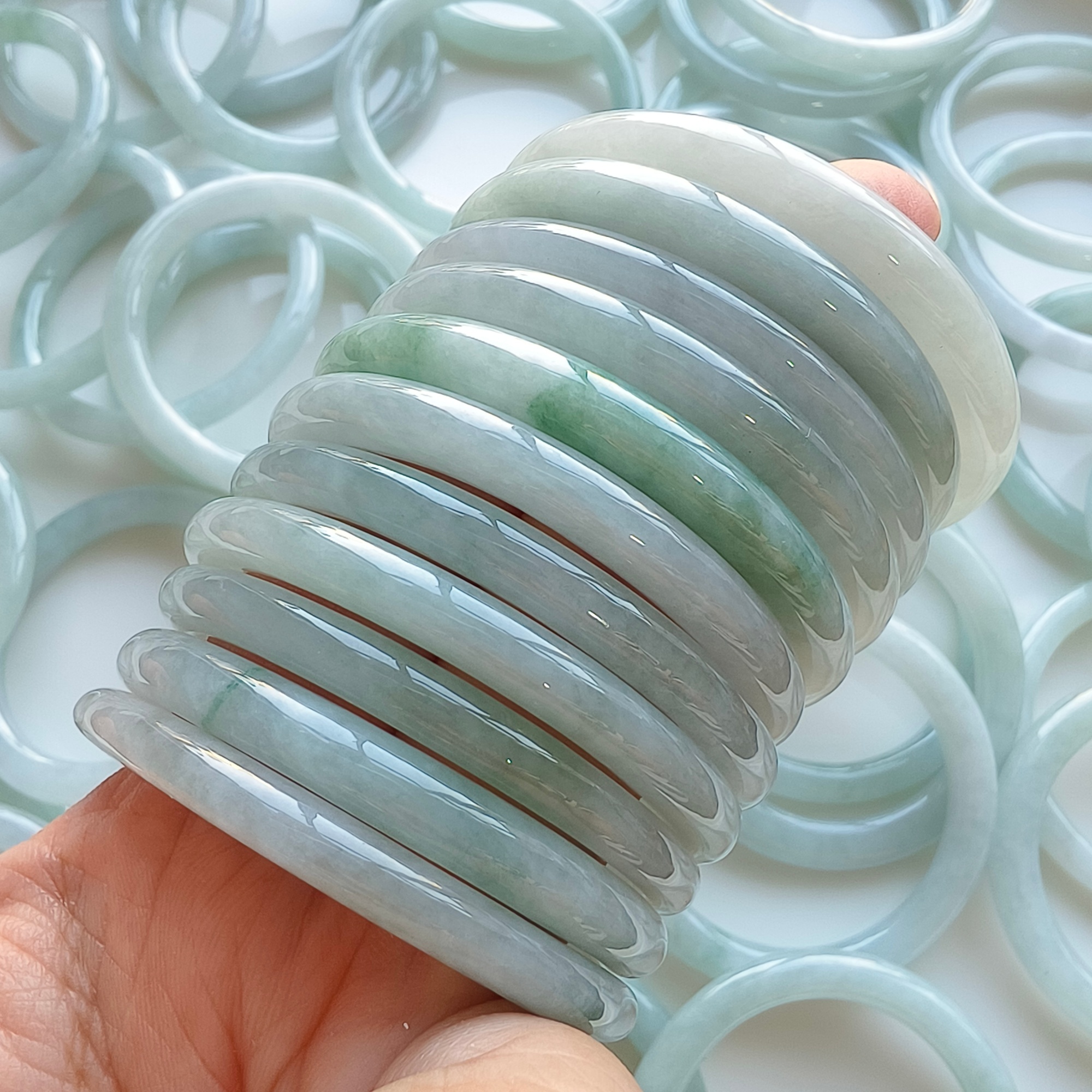DDP 37.5-43mm Natural Type A Untreated Light Green Burmese Jadeite Round Band Kid’s Bangle