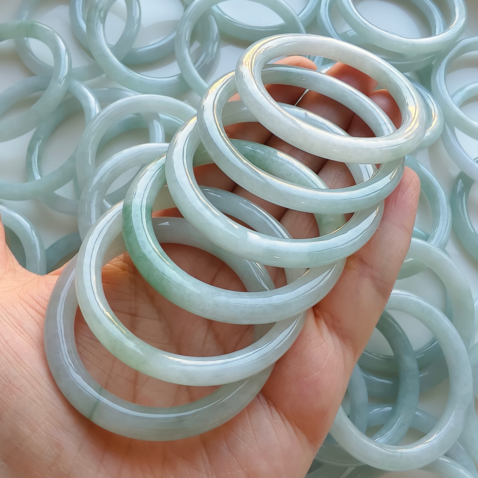 DDP 37.5-43mm Natural Type A Untreated Light Green Burmese Jadeite Round Band Kid’s Bangle