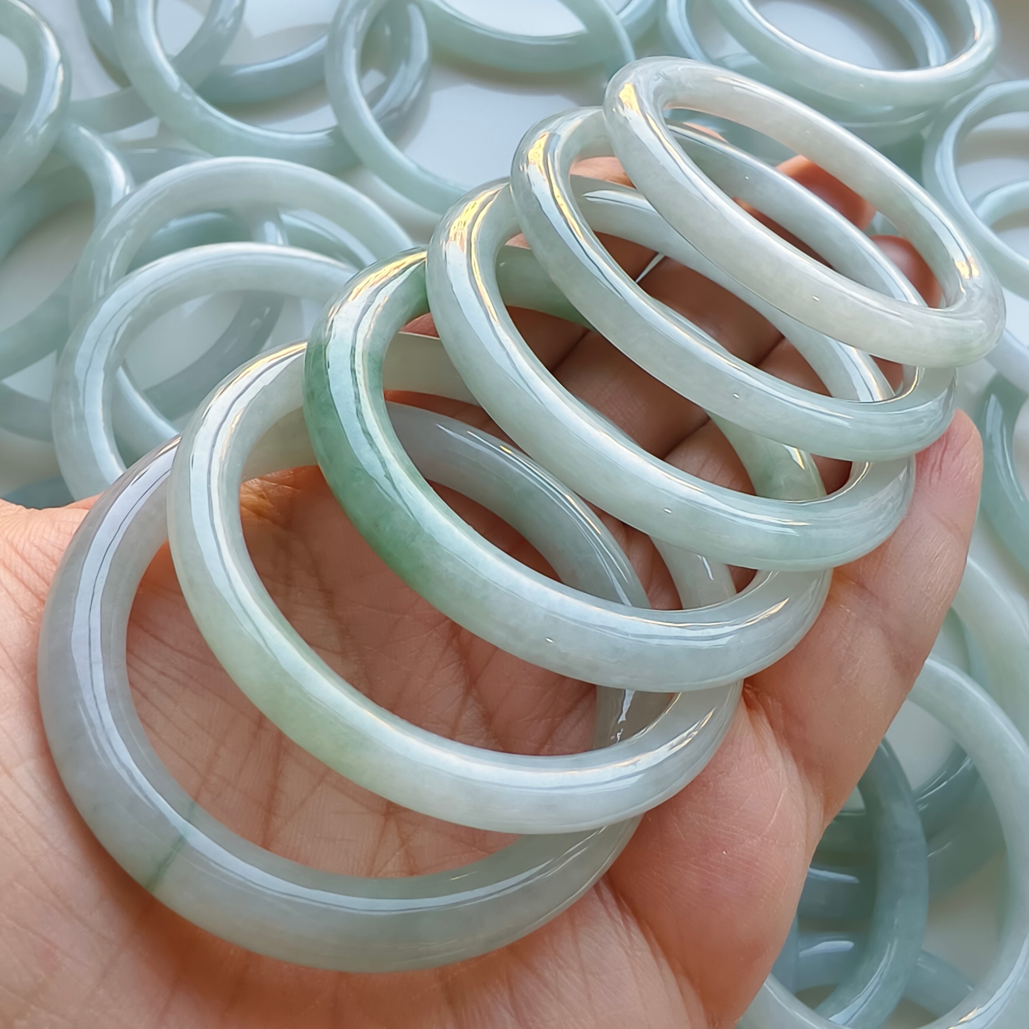 DDP 37.5-43mm Natural Type A Untreated Light Green Burmese Jadeite Round Band Kid’s Bangle
