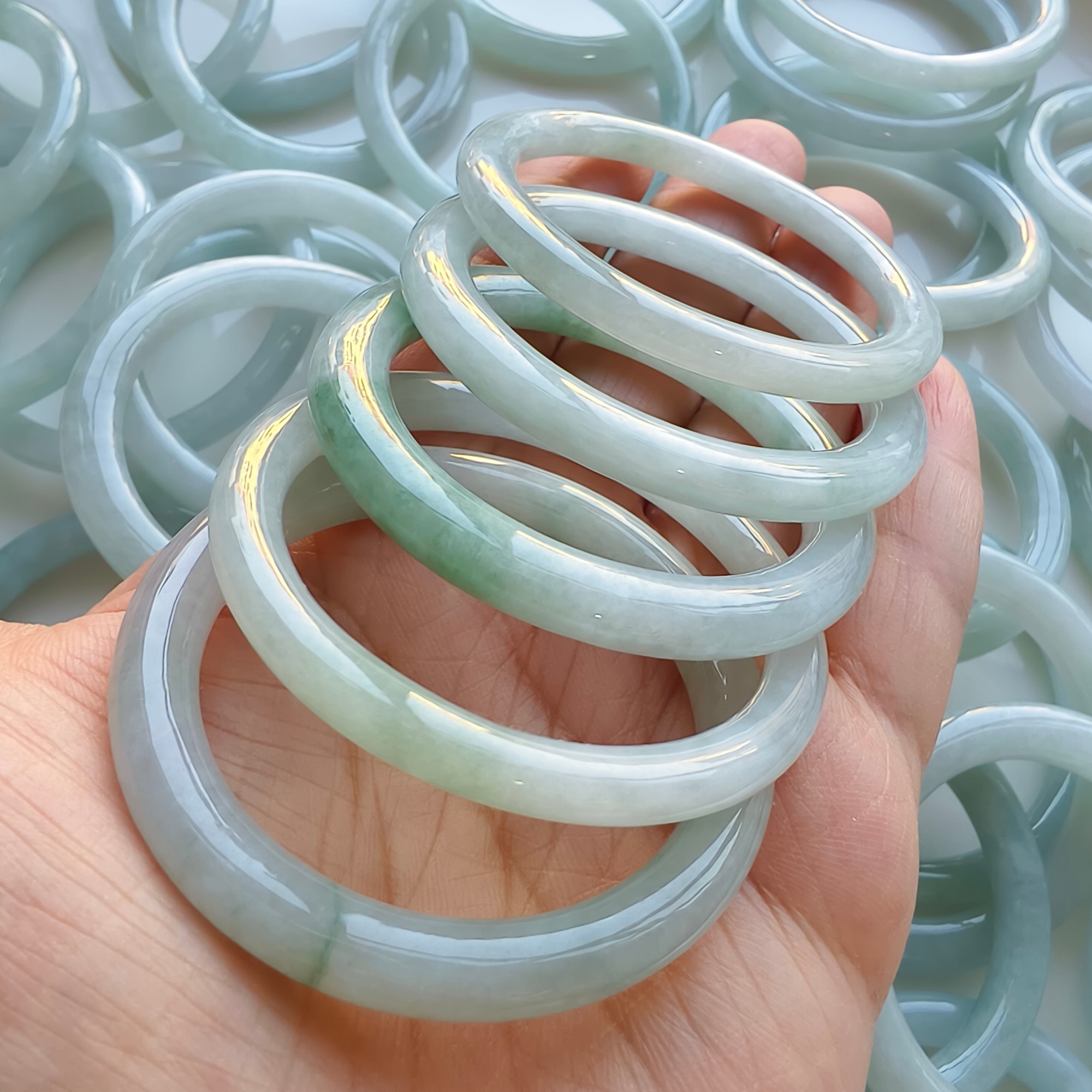DDP 37.5-43mm Natural Type A Untreated Light Green Burmese Jadeite Round Band Kid’s Bangle