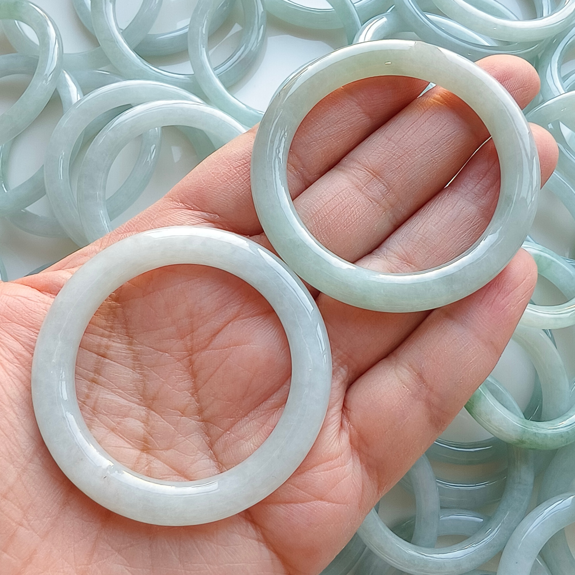 DDP 37.5-43mm Natural Type A Untreated Light Green Burmese Jadeite Round Band Kid’s Bangle