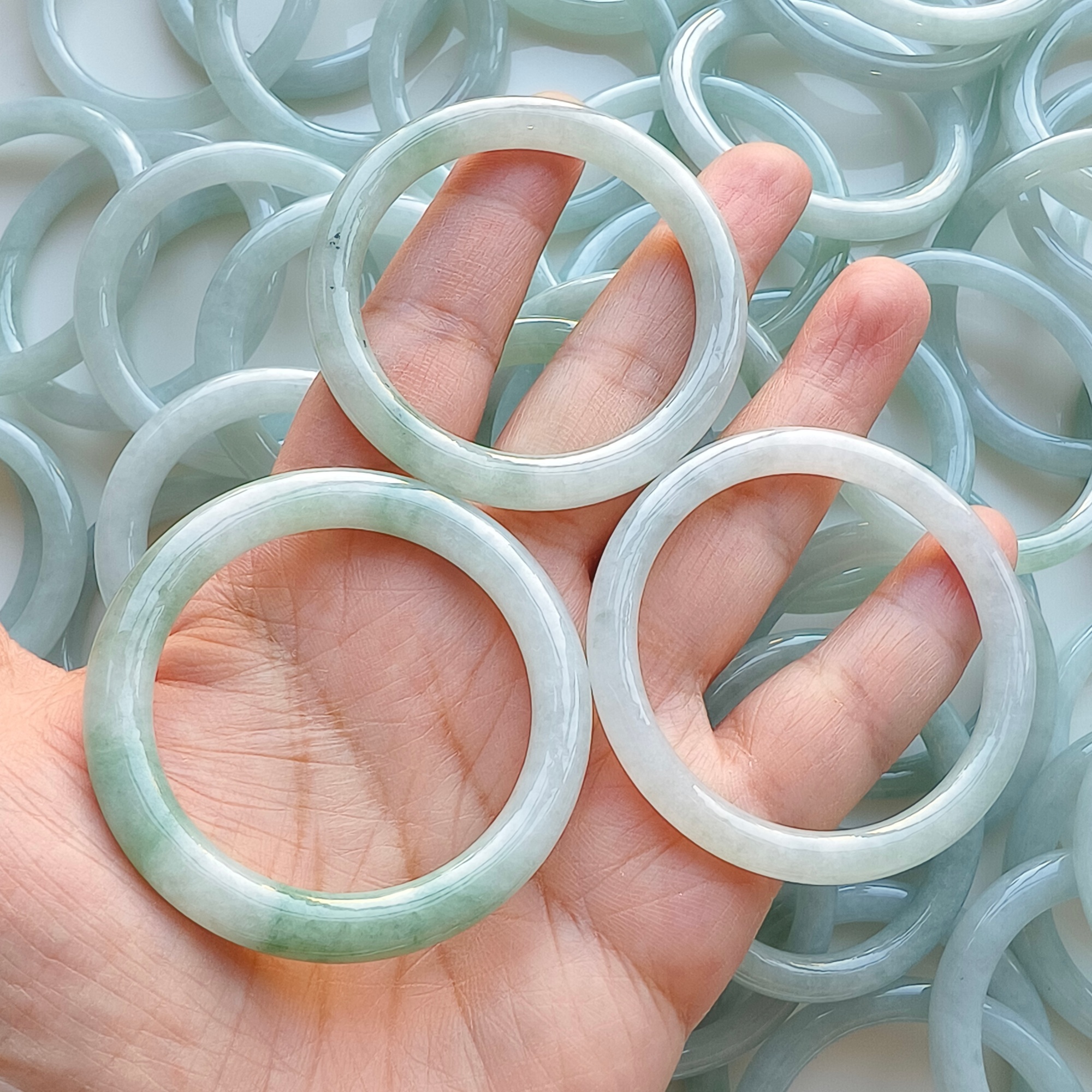 DDP 37.5-43mm Natural Type A Untreated Light Green Burmese Jadeite Round Band Kid’s Bangle