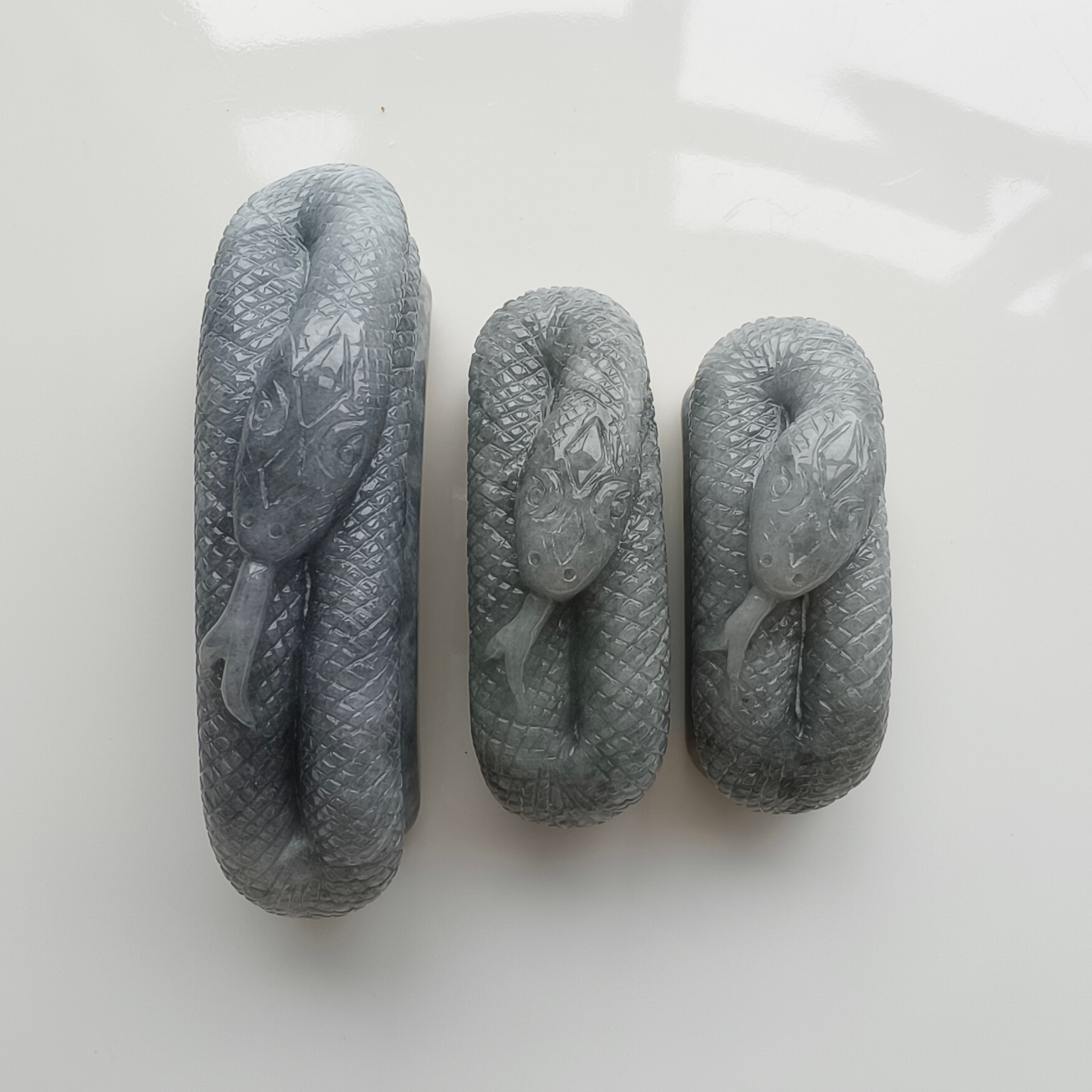 DDP 38-55.5mm Natural Certificated Type A Black Chicken Species Burmese Jadeite Snake Shape Slab For Making Bracelet