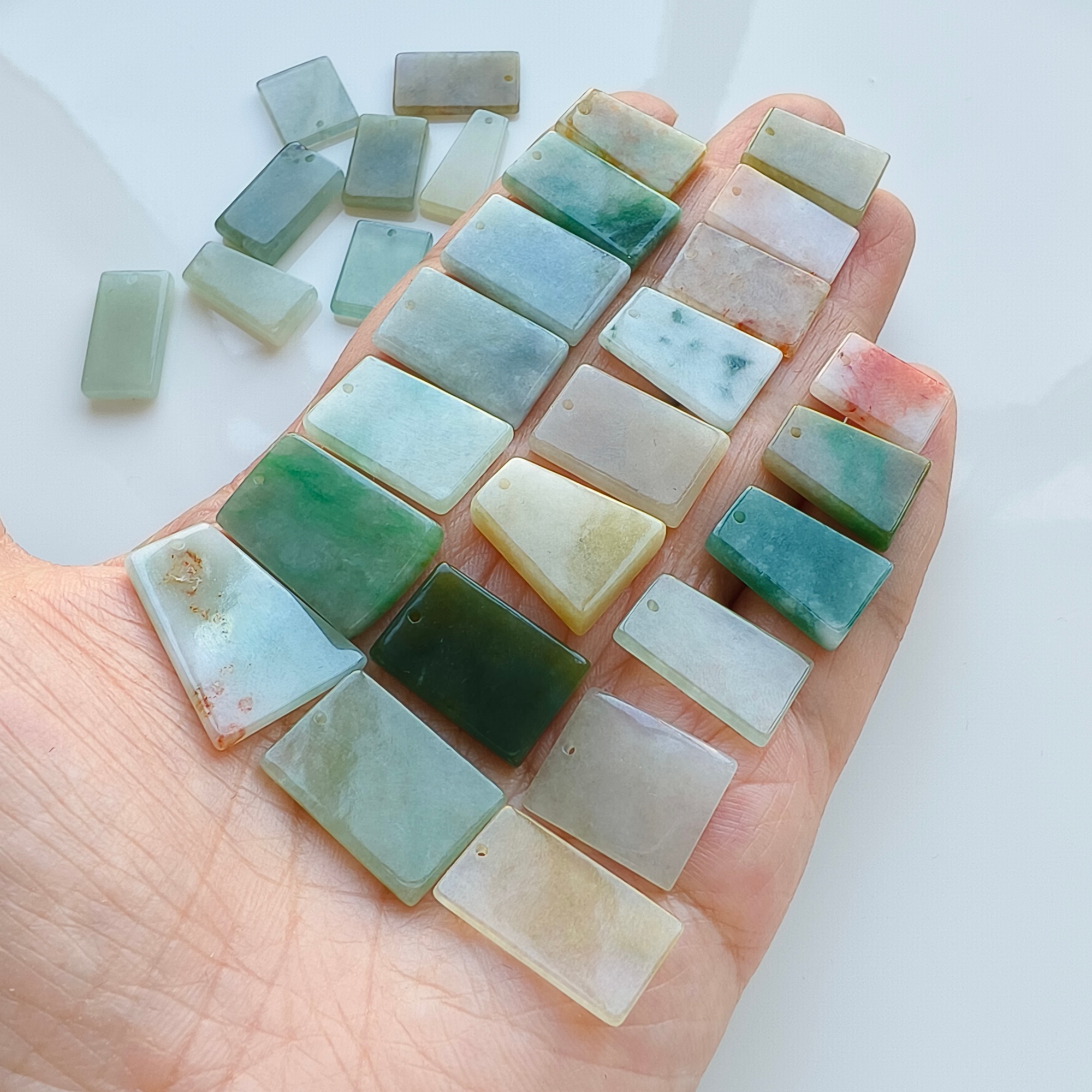 DDP 5pcs 14.5-23mm Natural Certificated Multi Color Burmese Jadeite Rectangle Trapezoid Plain Plaque