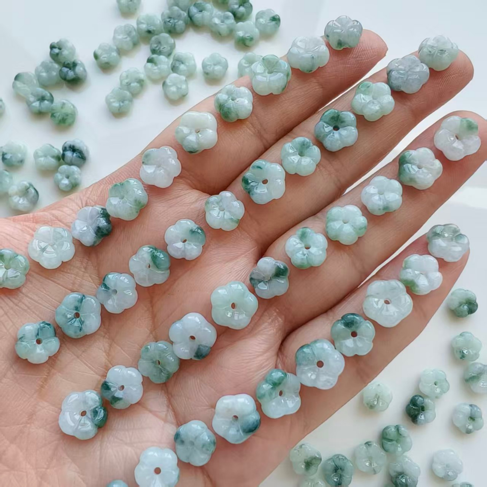 DDP 5pcs 8-9mm Natural Type A Untreated Moss In Snow Burmese Jadeite Flower Beads