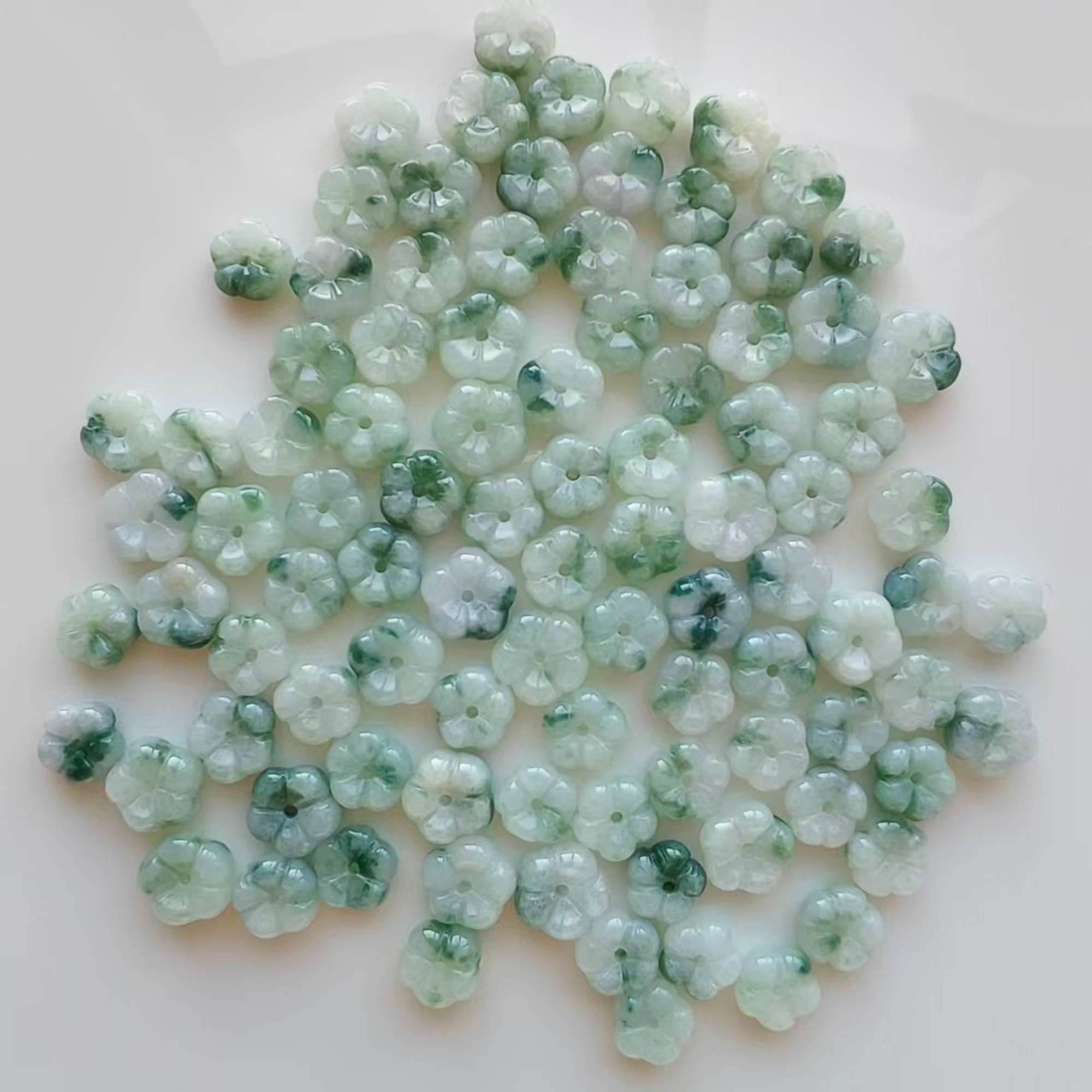 DDP 5pcs 8-9mm Natural Type A Untreated Moss In Snow Burmese Jadeite Flower Beads