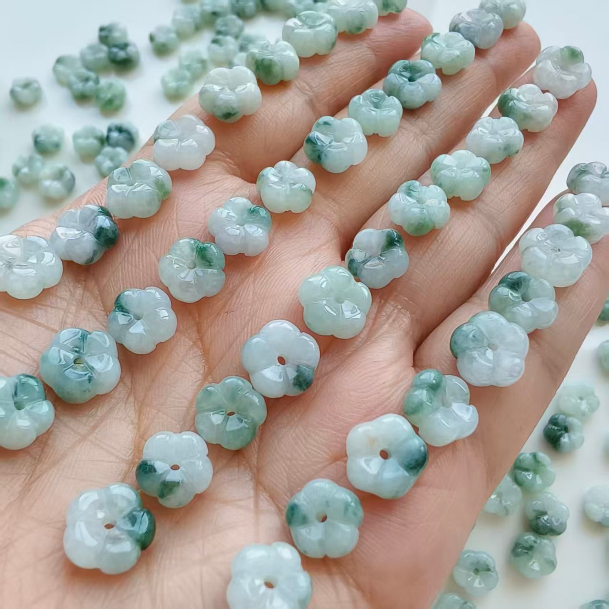 DDP 5pcs 8-9mm Natural Type A Untreated Moss In Snow Burmese Jadeite Flower Beads