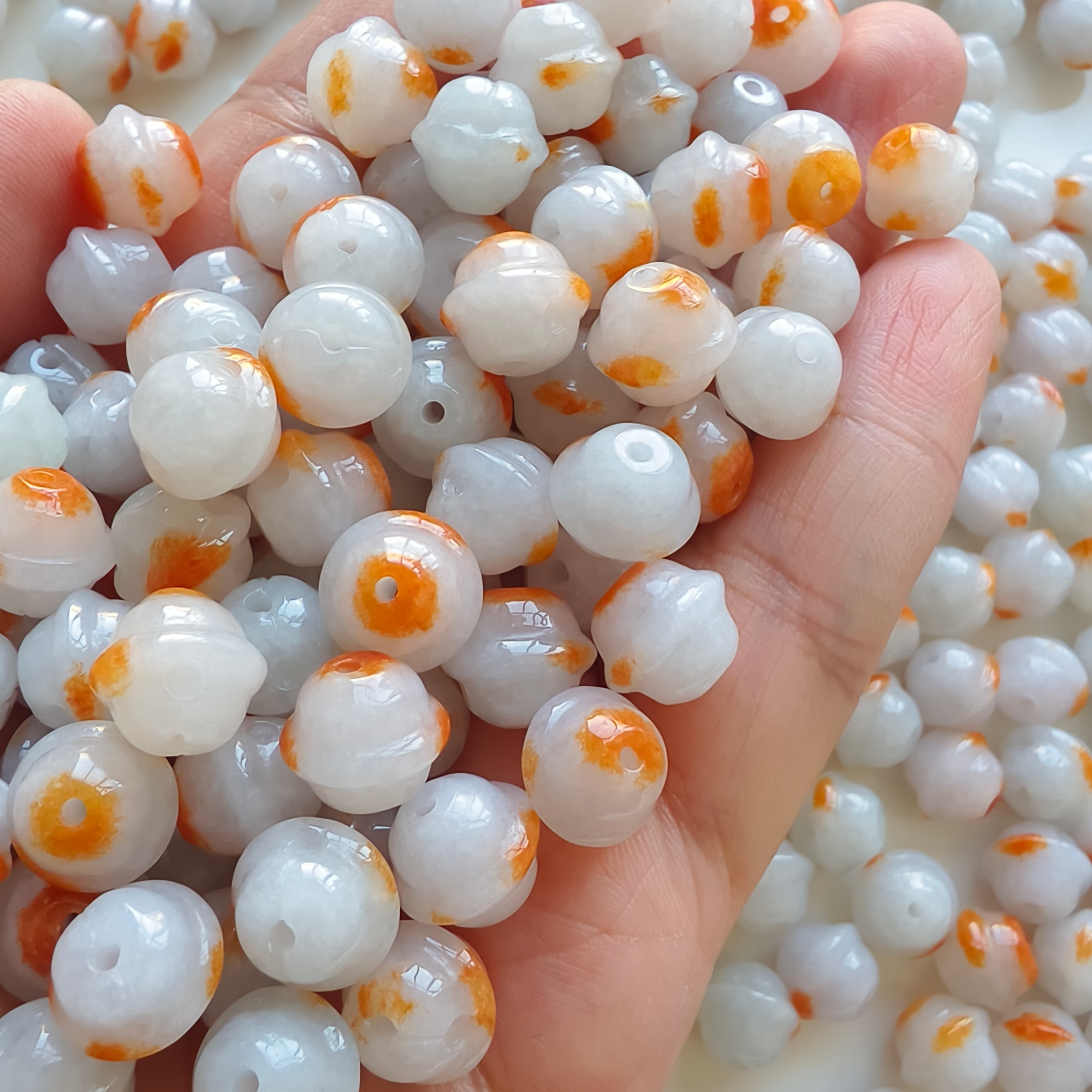 DDP 20pcs 9X10mm Natural Certificated Red White Burmese Jadeite Lantern Beads