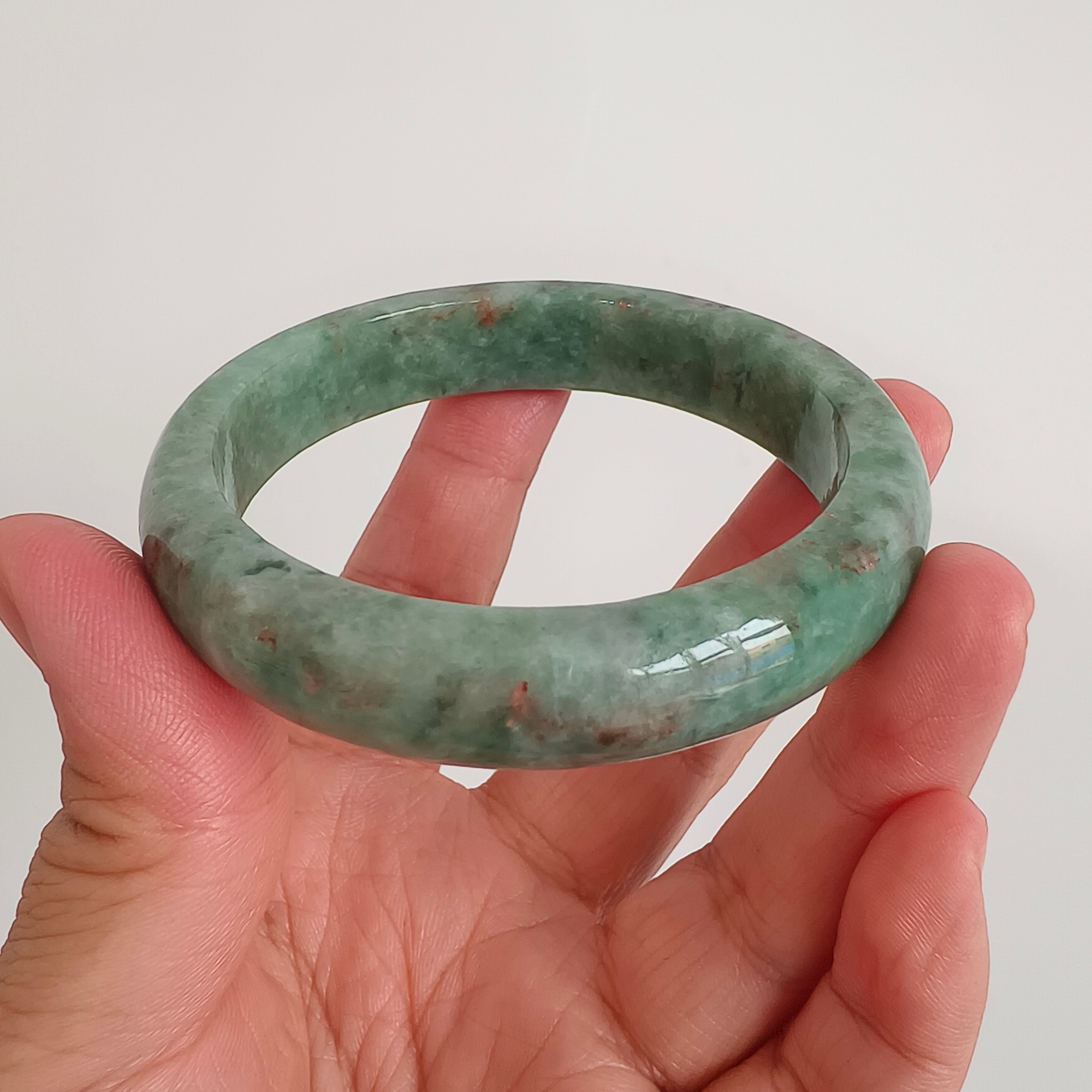 DDP 56.5mm Natural Type A Bean Green Burmese Jadeite Round Band Bangle