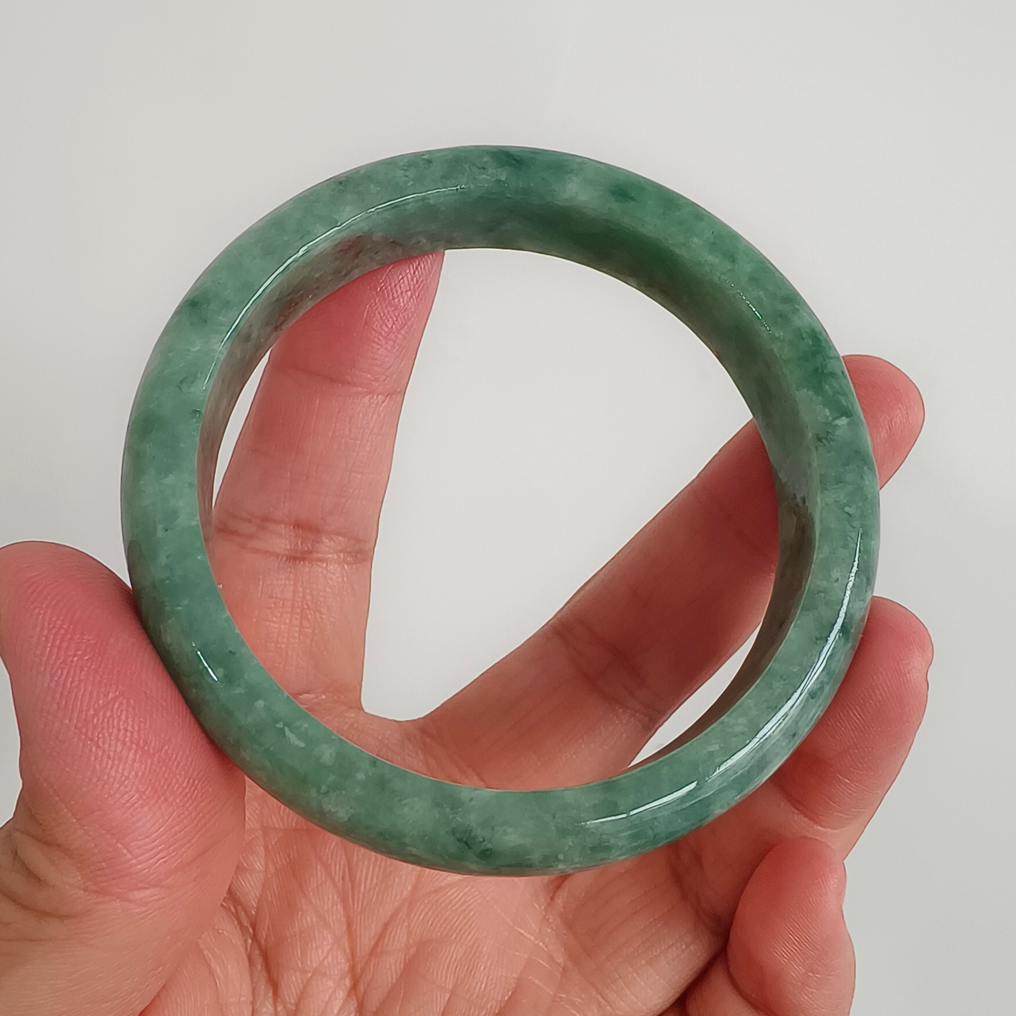 DDP 56.5mm Natural Type A Bean Green Burmese Jadeite Round Band Bangle
