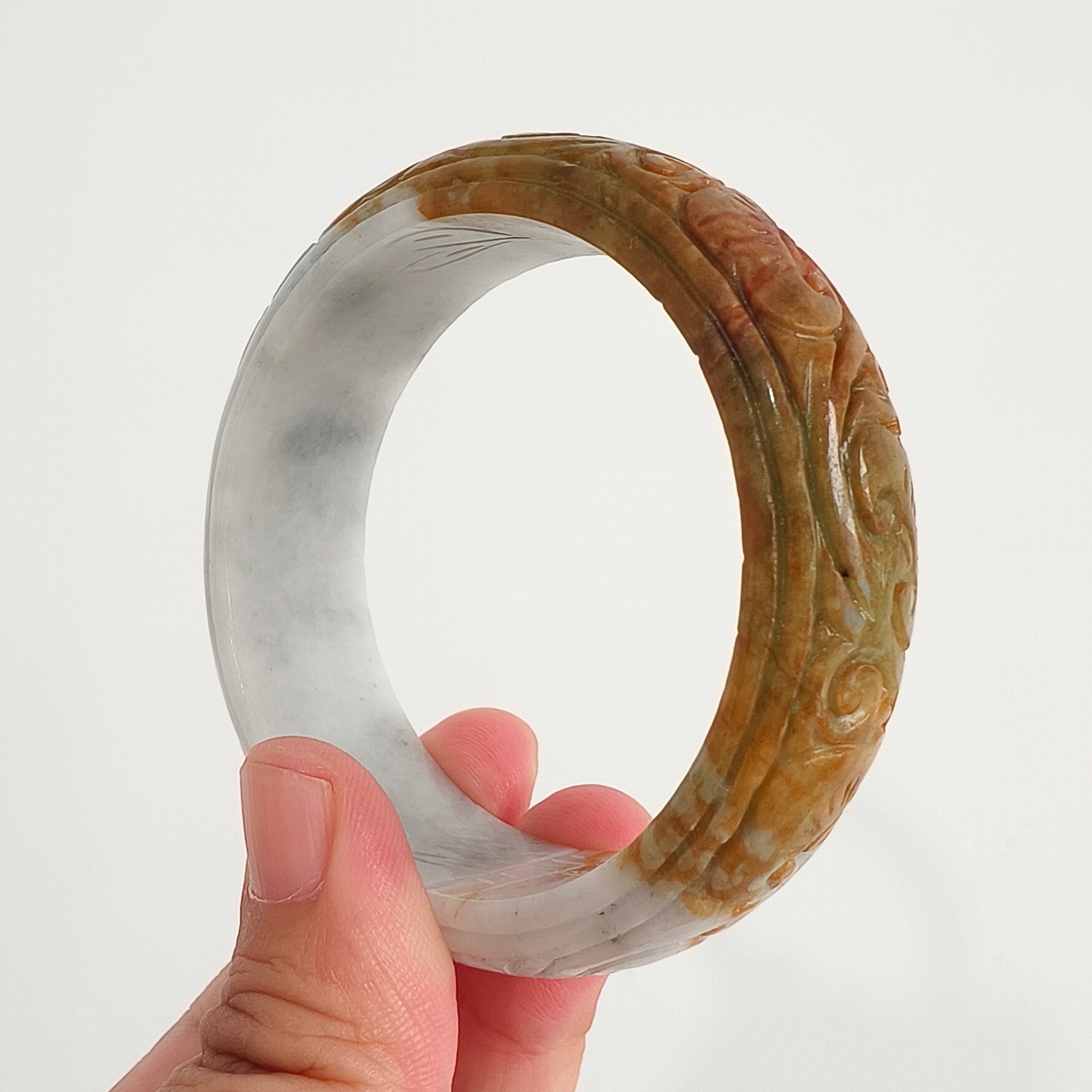 DDP 54.5mm Natural Yellow White Burmese Jadeite Round Band Bangle With Ruyi Carved