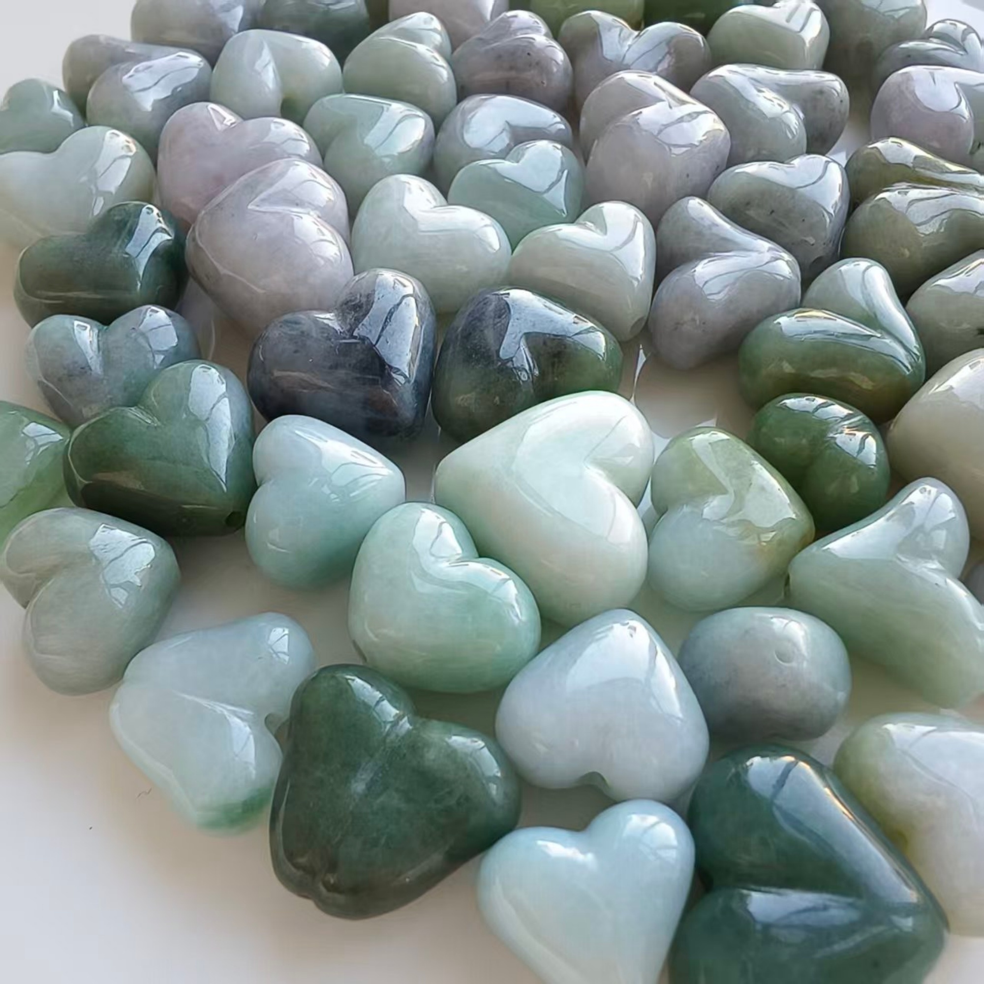 DDP 5pcs 18-22mm Natural Certificated Type A Untreated White Green Burmese Jadeite Heart Beads