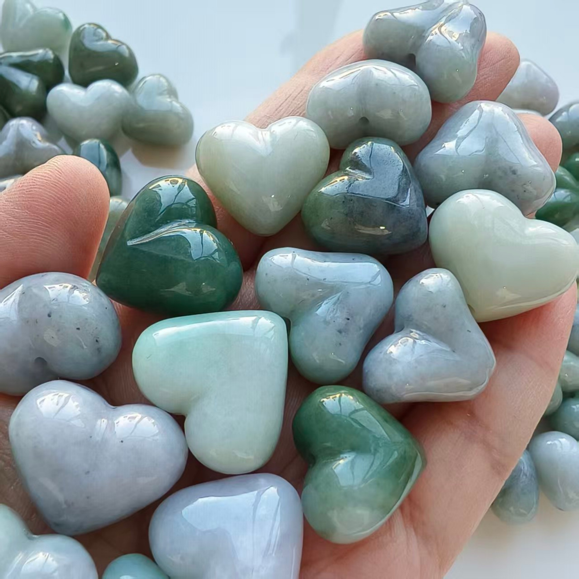 DDP 5pcs 18-22mm Natural Certificated Type A Untreated White Green Burmese Jadeite Heart Beads