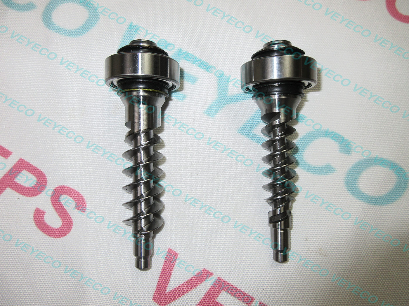NEW Steering Wheel Column WORM GEAR SHAFT ASSY for Toyota Rav4 Nissan Qashqai
