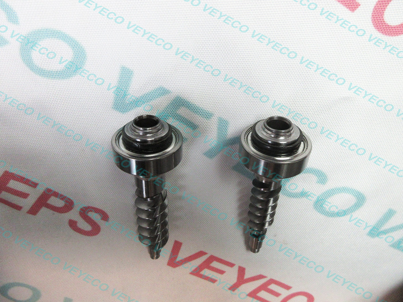 NEW Steering Wheel Column WORM GEAR SHAFT ASSY for Toyota Rav4 Nissan Qashqai