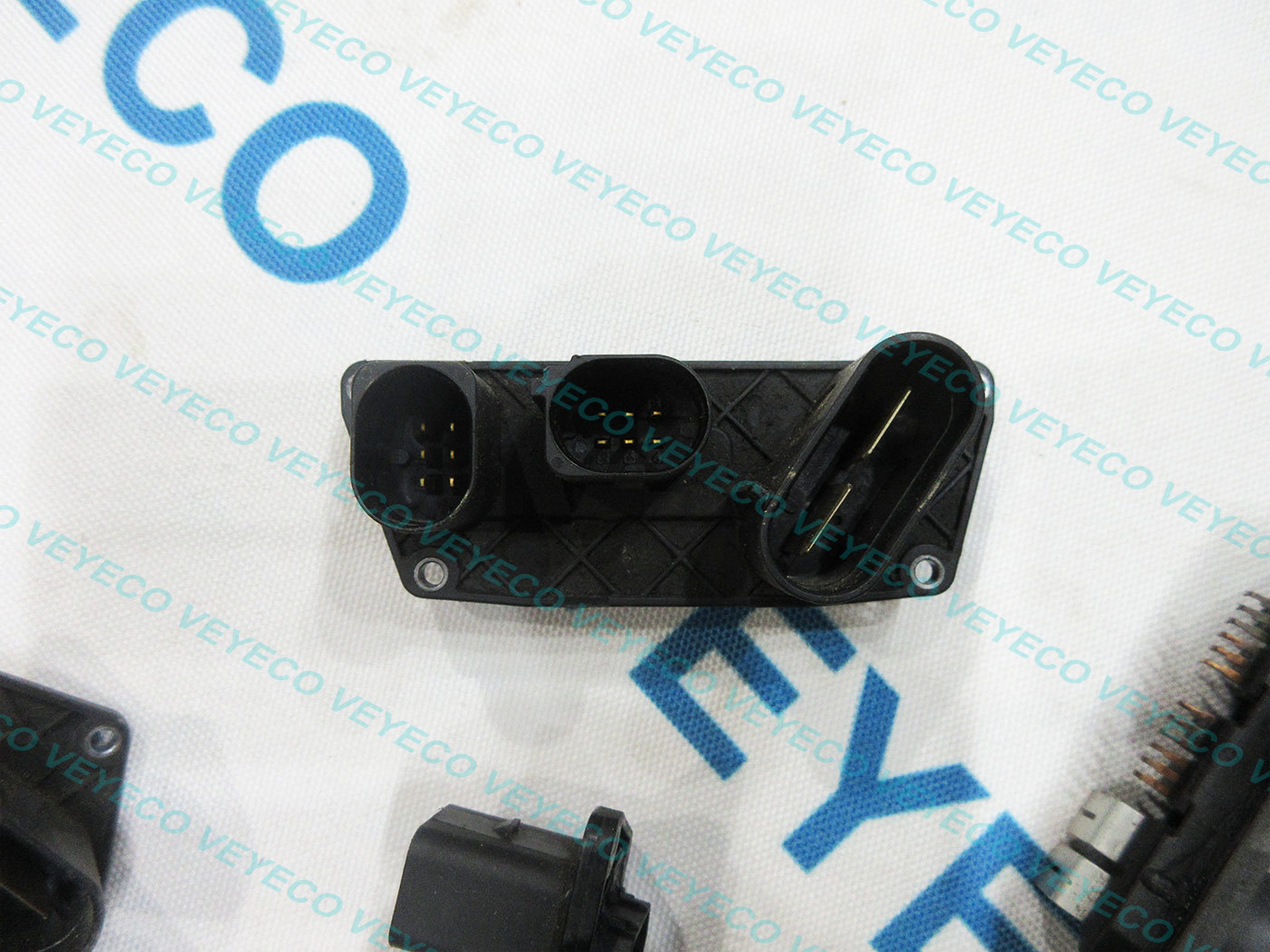 NEW Electrical POWER STEERING RACK Motor ECU Pins Plug Connector for AUDI