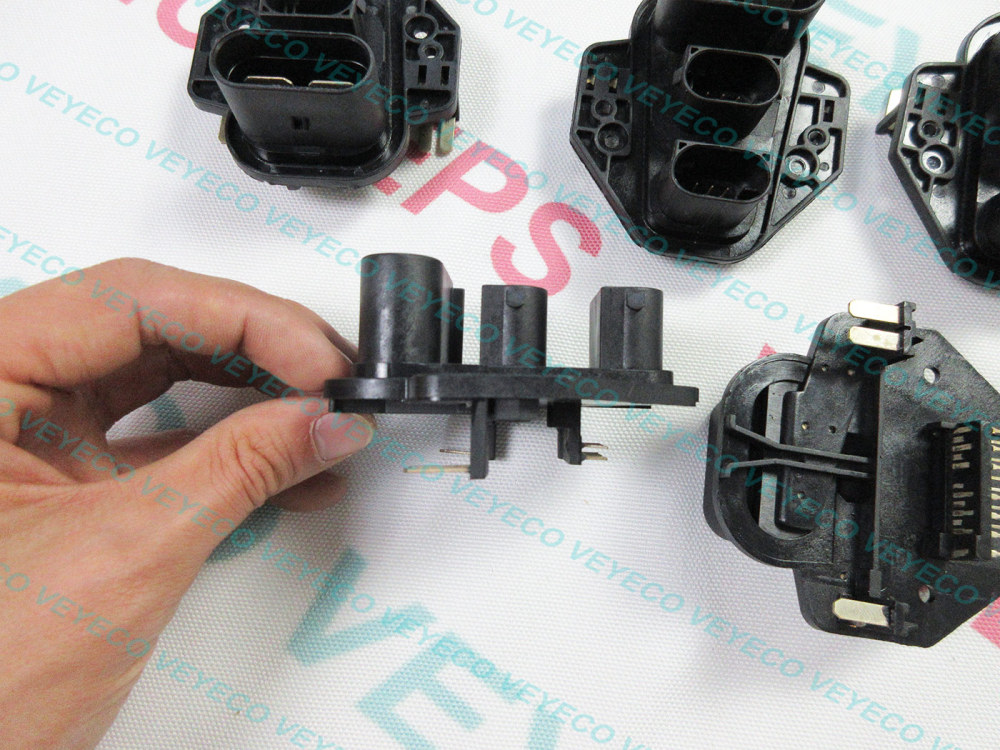 NEW STEERING RACK Motor Housing Pins Plug Connector for Mercedes Benz W205 BMW X3 F25