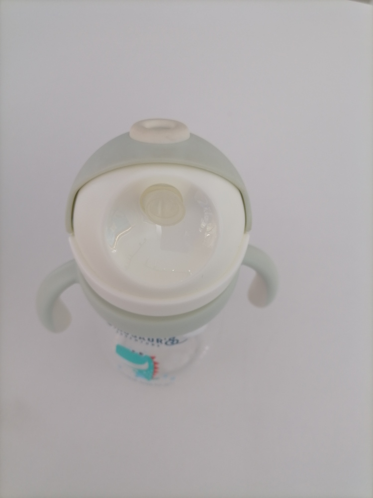 baby water bottle
