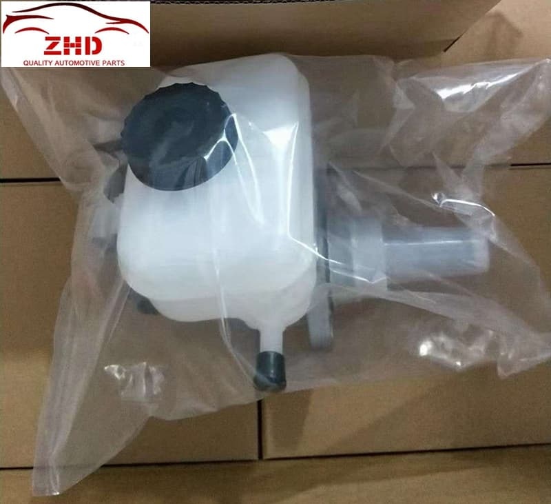 1KD 2KD 2TR Brake Master Cylinder For Toyota Hiace Commuter KDH212 KDH201 KDH202 TRH203 TRH223 TRH221 OEM 47207-26010 BMT-918