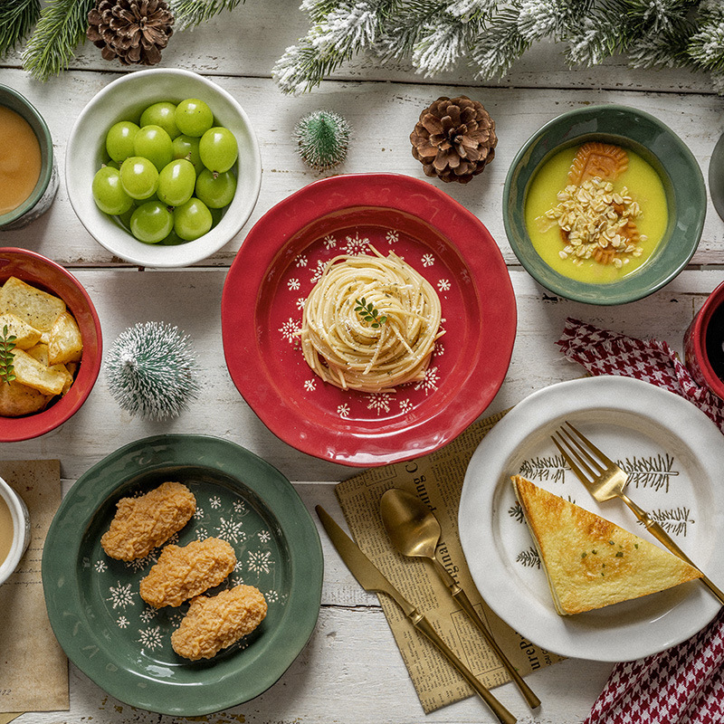 3pcs Christmas Cutlery Embossed Plate, Snowflake Steak Western Plate, Creative Simple Ceramic Dessert Dinner Set