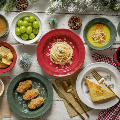 3pcs Christmas Cutlery Embossed Plate, Snowflake Steak Western Plate, Creative Simple Ceramic Dessert Dinner Set