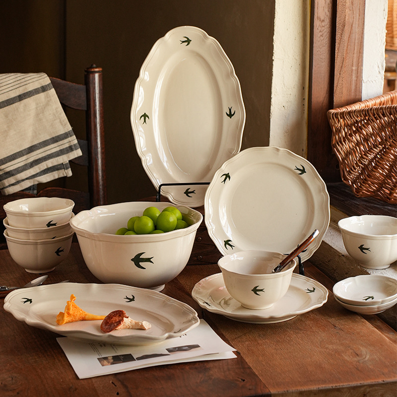 Custom Logo Home Retro Swallow Ceramic Bowl and Plate Set