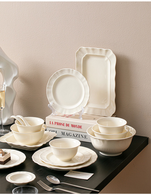 Custom Logo Home Retro Swallow Ceramic Bowl and Plate Set
