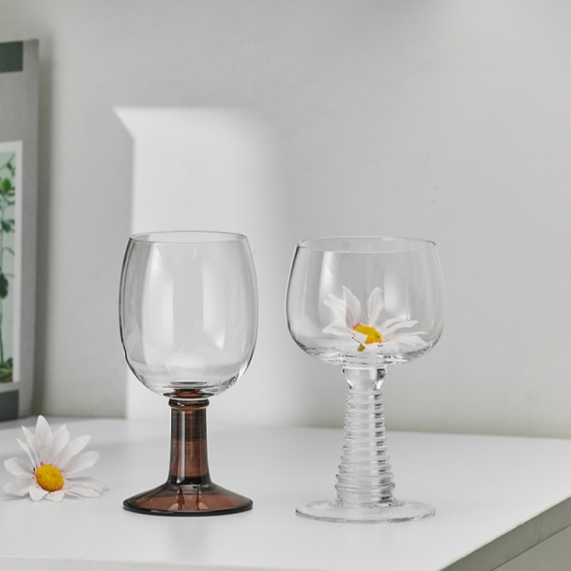Traditionally-Crafted Vintage Champagne Glasses