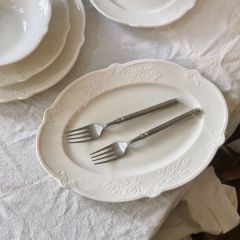 French embossed patterned ceramic dinner plate, vintage ceramic lace plate, ceramic plate, steak plate, dessert plate