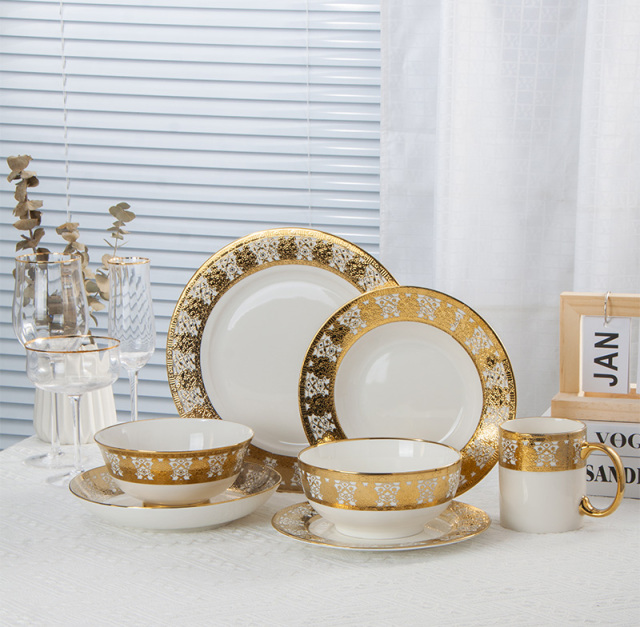 Middle Eastern Custom Gold Pattern Ceramic Dinnerware Set