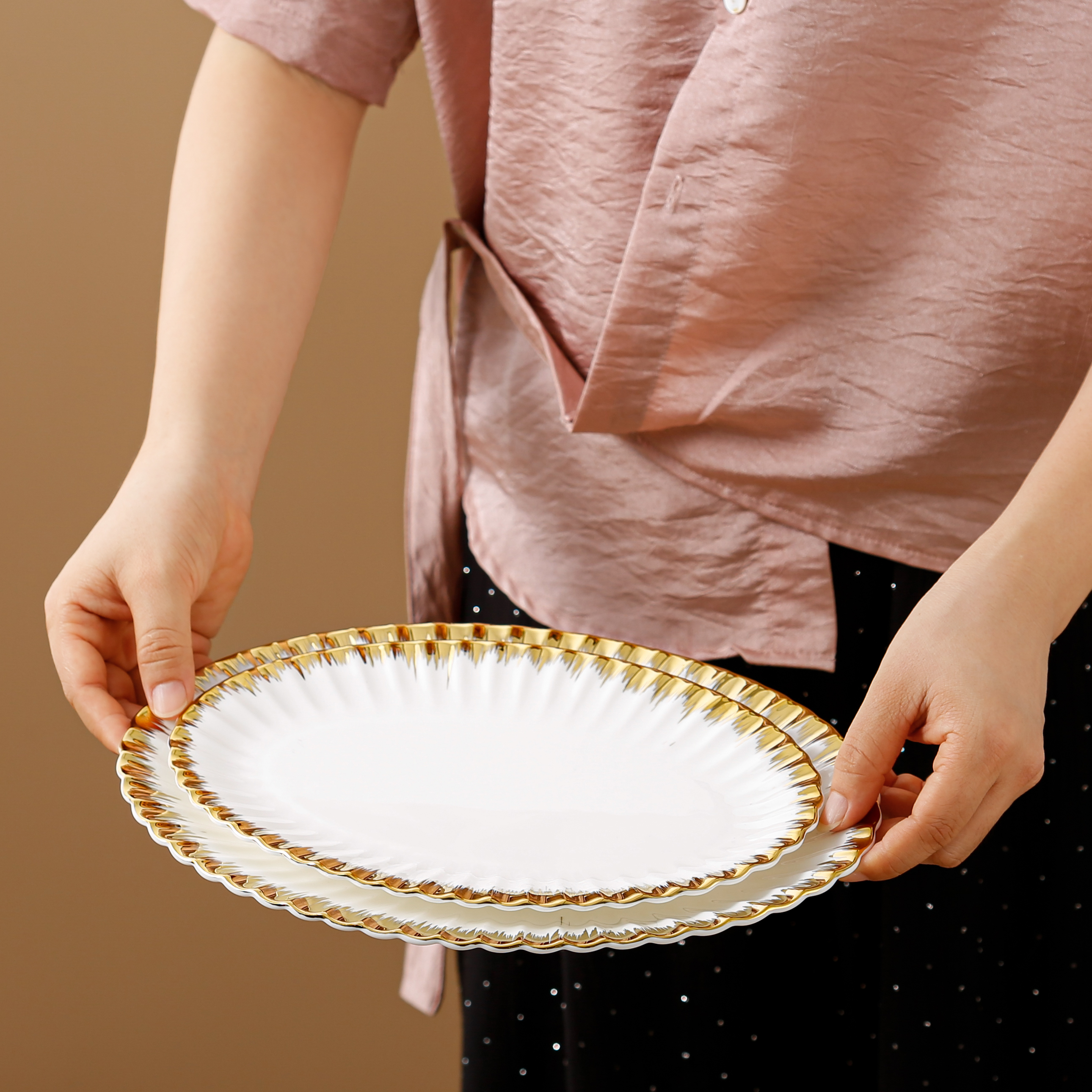 Custom Wedding Use Matte Gold Ceramic Dinner Plate