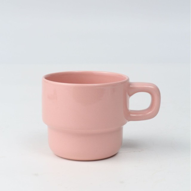 Ceramic stacked coffee cups can be customized with logos