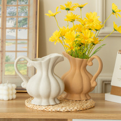 Retro milk jug-shaped vase ornament for living room, hydroponic flower arrangement ceramic vase