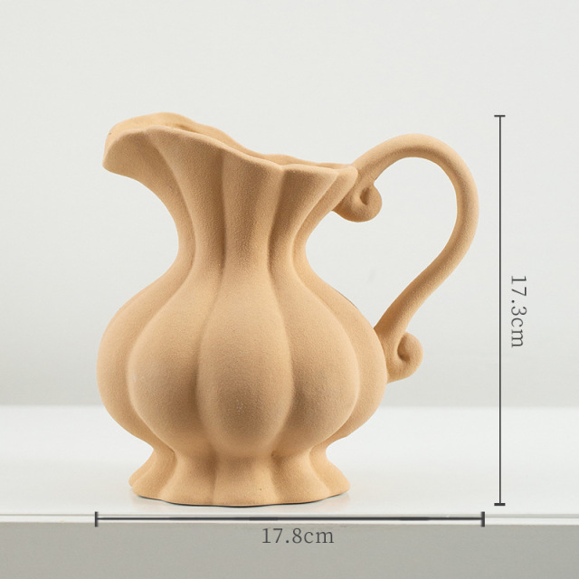 Retro milk jug-shaped vase ornament for living room, hydroponic flower arrangement ceramic vase