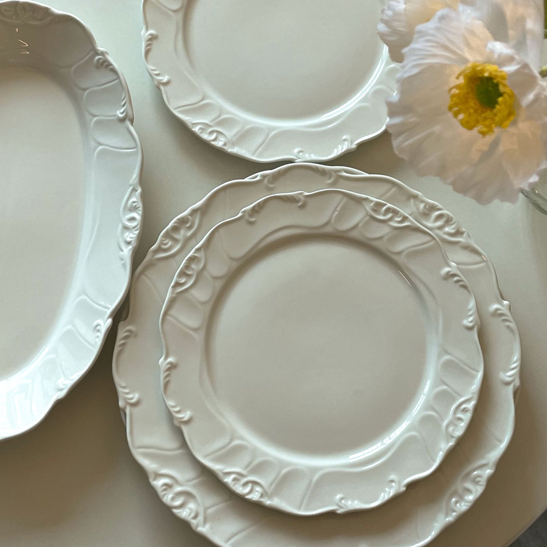Elegant White Porcelain Wedding Dinnerware Set | Baroque Scalloped Plates & Serving Dishes for Bridal Reception
