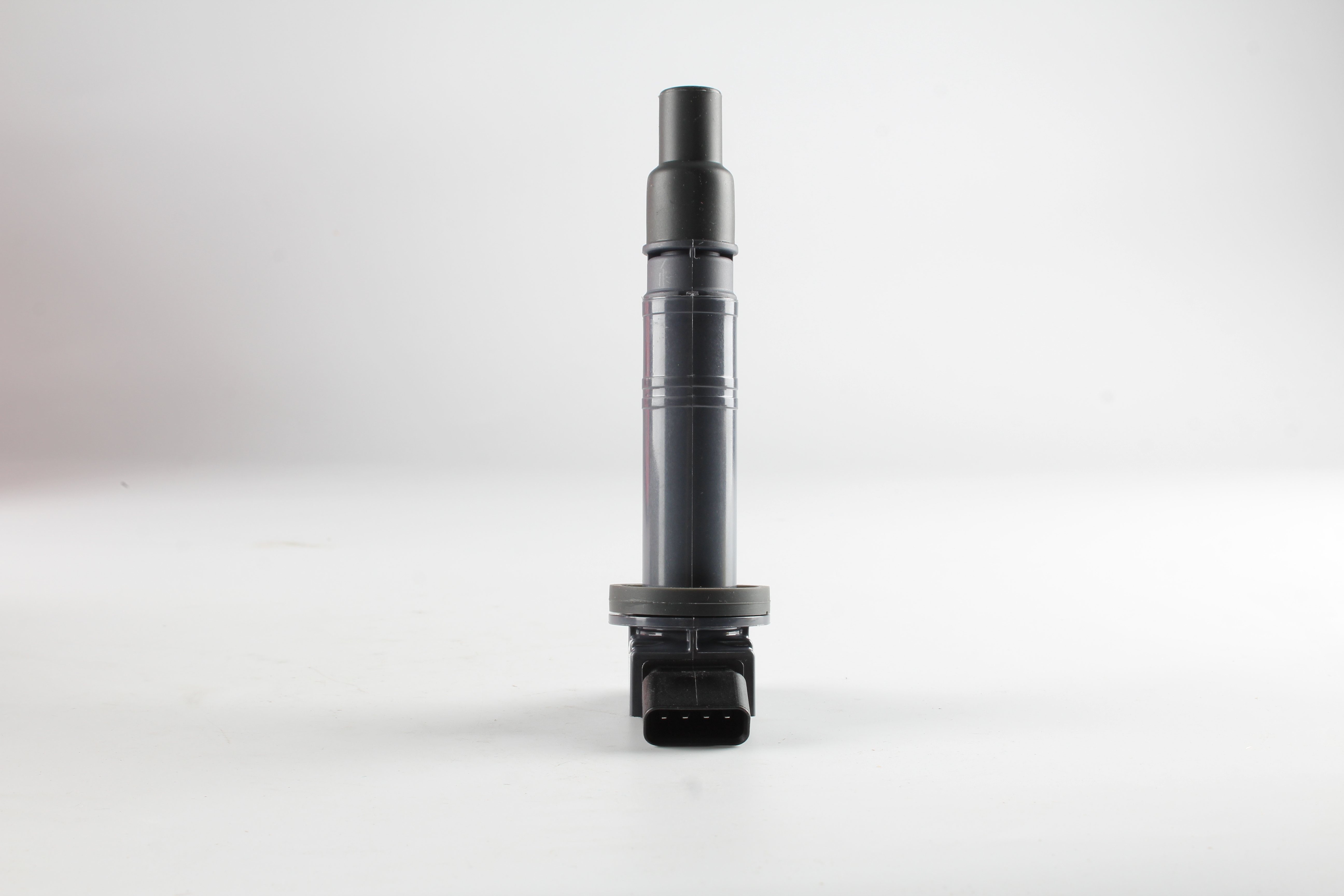 Toyota Tsusho Ignition Coil 90919-T2001 For Hilux TGN10 TGN15 TGN16 TGN26 TGN36 Hiace TRH203 TRH213