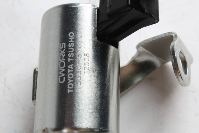 Toyota Tsusho VVT Oil Control Valve 15330-31010 For FJ Cruiser GSJ15 4Runner GRN210 Hilux GGN15