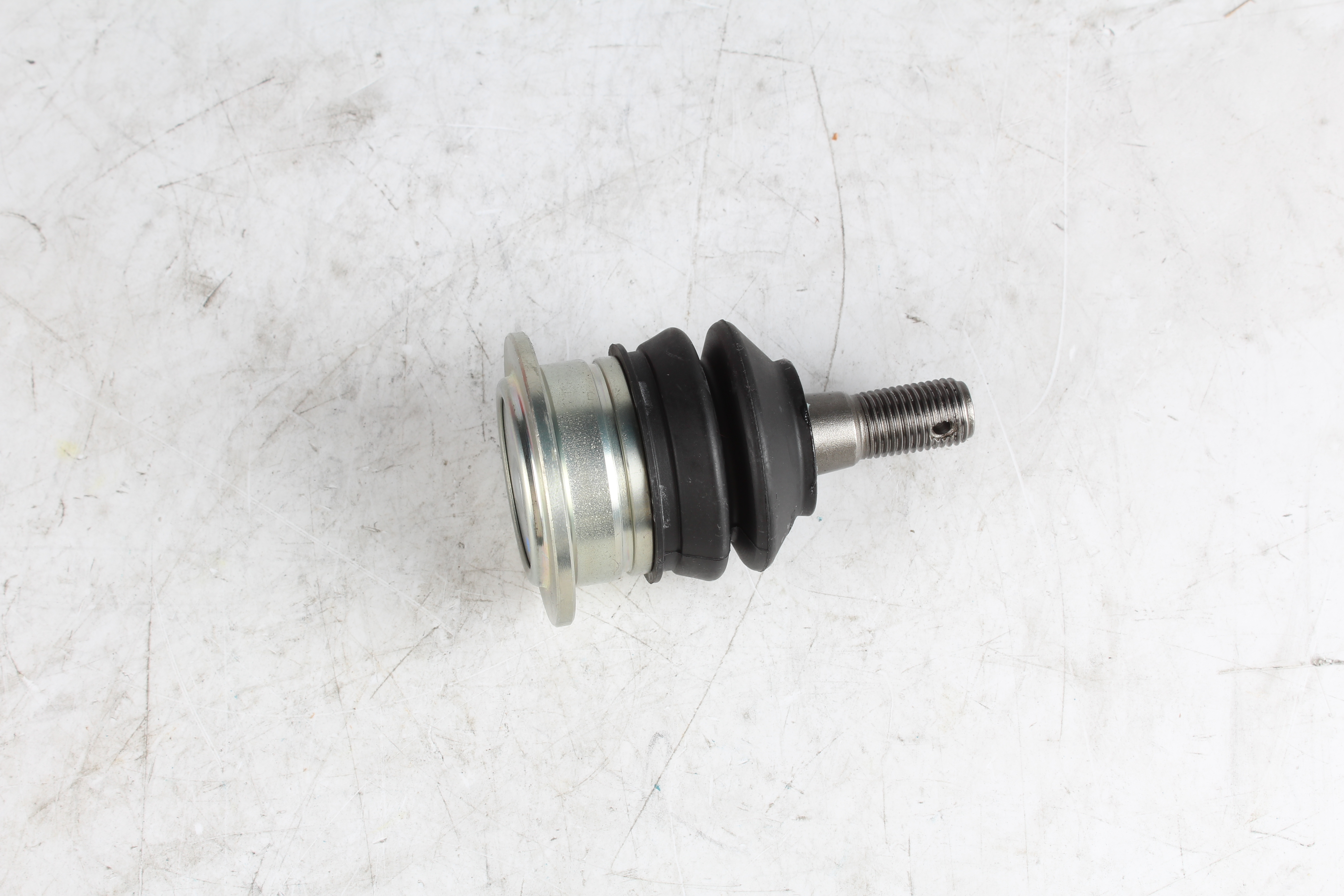 Toyota Tsusho Front Upper Ball Joint Assy 43310-09015 For Hilux GGN15 GGN35 KUN10 KUN26 Innova GUN142 TGN140