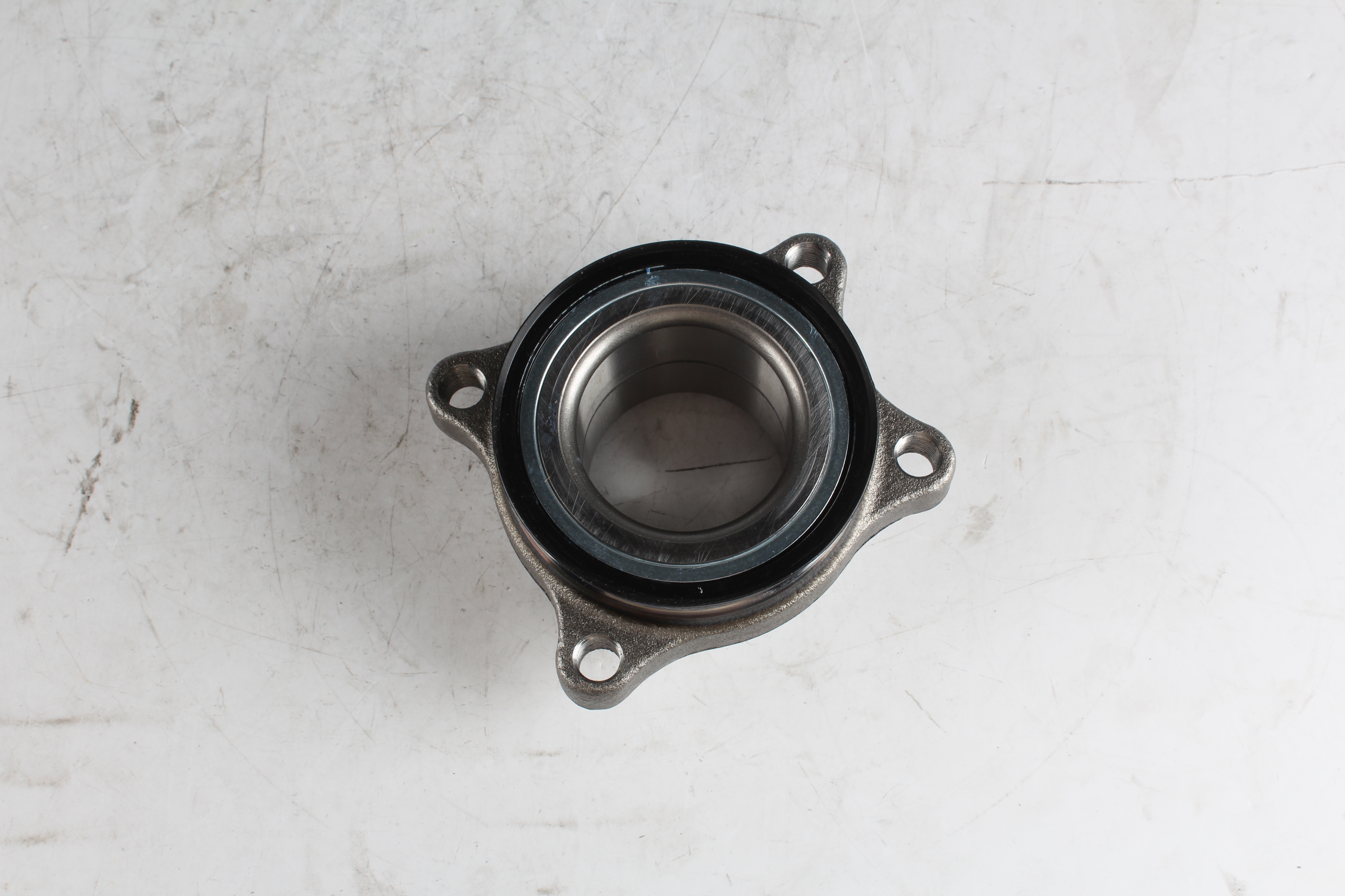 Toyota Tsusho Front Axle Hub Bearing 43560-26010 For Hiace KDH200 KDH202 KDH220