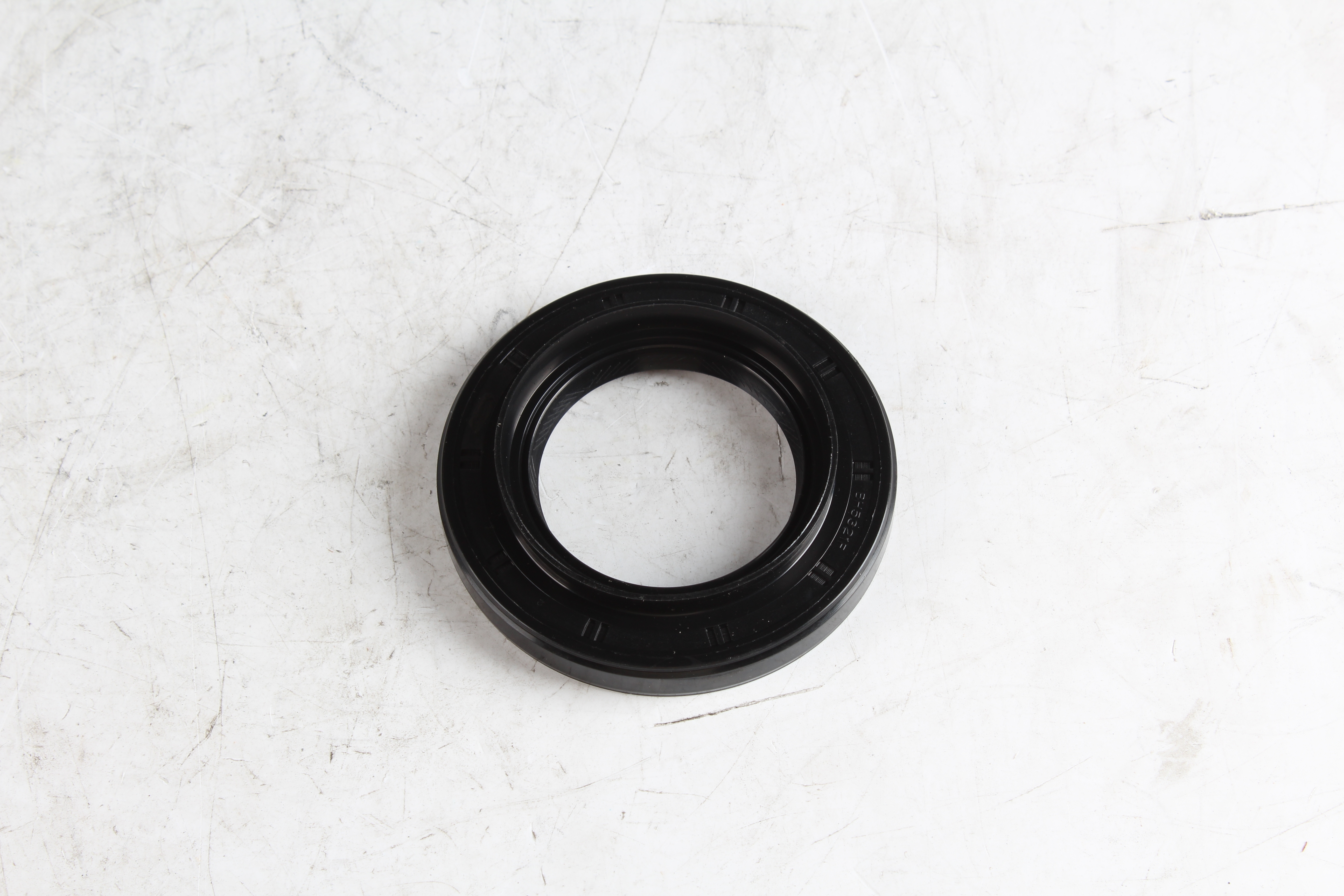 Toyota Tsusho Front Drive Shaft Oil Seal 90311-47010 For Prado KDJ90 VZJ90 Tacoma RZN161 VZN170 4Runner RZN185