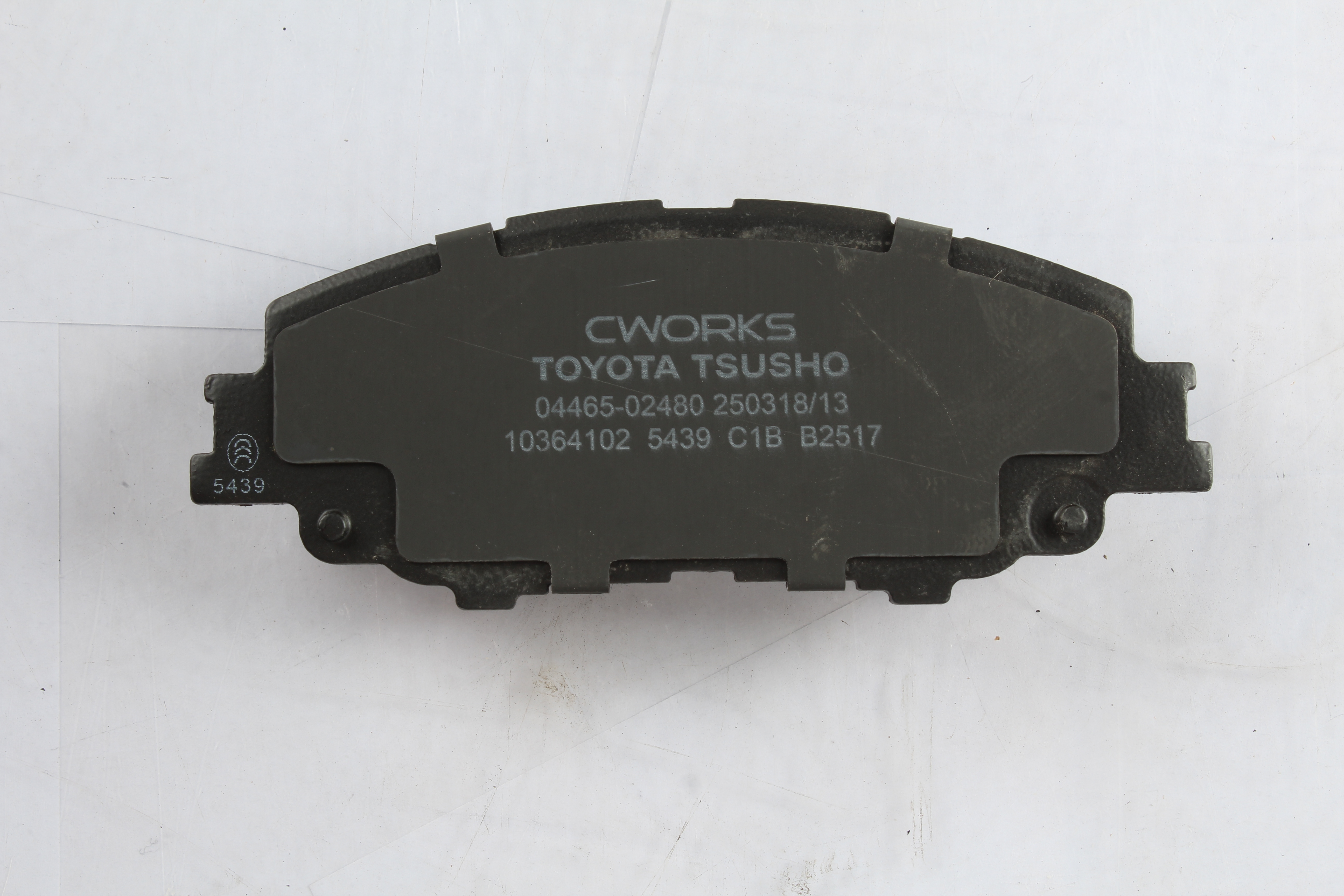 Toyota Tsusho Front Disc Brake Pad Kit 04465-02480 For Corolla MZEA11 ZWE211 NRE210 Allion MZEA12