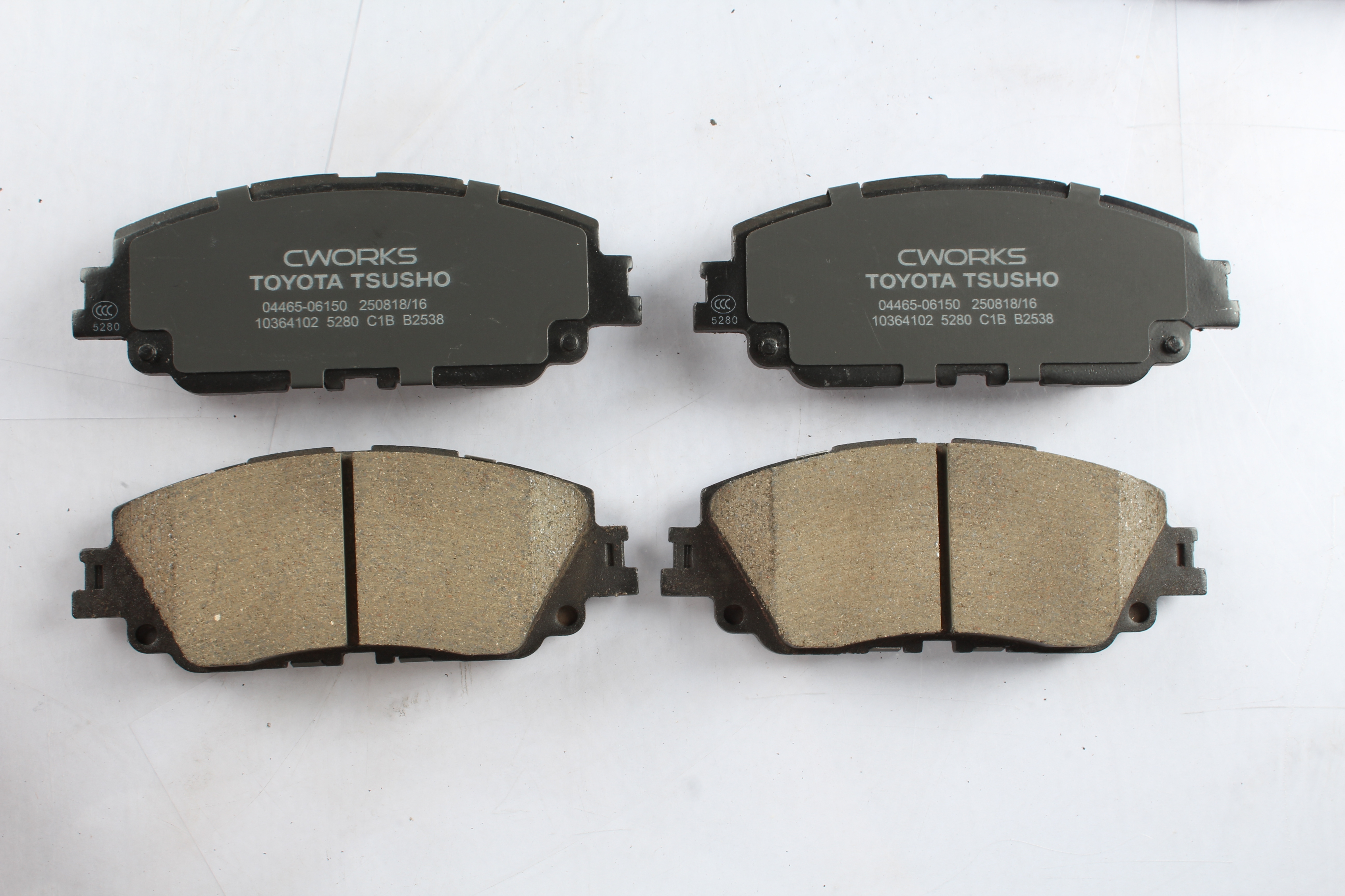 Toyota Tsusho Front Disc Brake Pad Kit 04465-06150 For Camry ASV71 MXVA71 Wildlander AXAH52 MXAA52