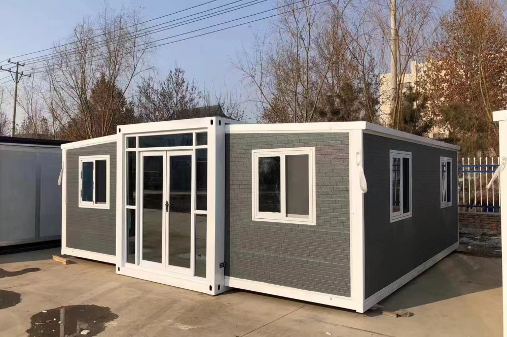 Luxury 20ft Prefabricated Container House Tiny Home with Great Material, Suitable for Living Camping Modular Use