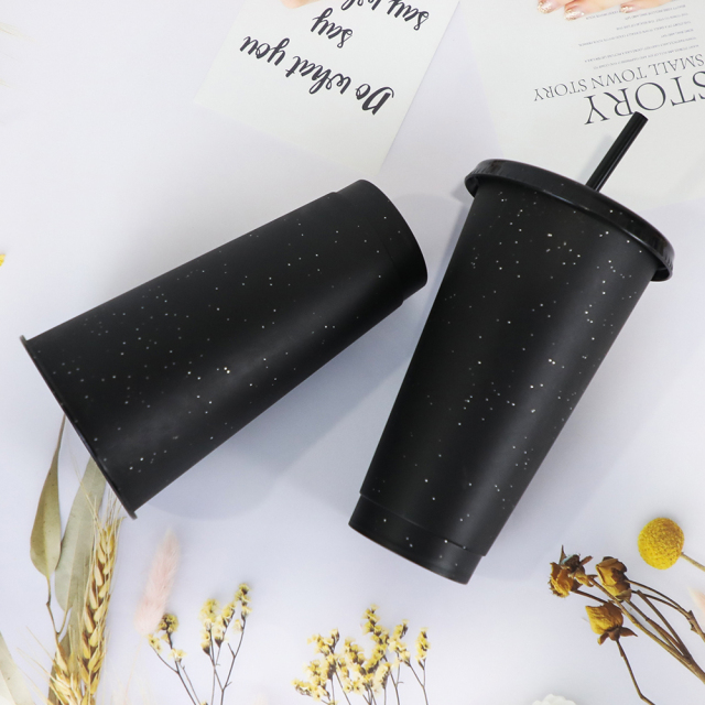 Wholesale 24oz Glitter Color Changing Cup | Custom Plastic Tumbler for Hot & Cold