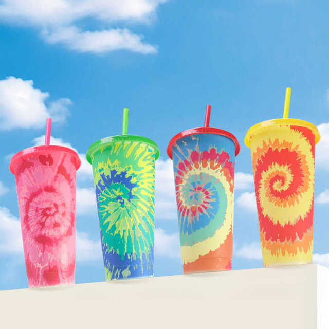 Custom Rainbow Tie Dye Color Changing Plastic Tumblers