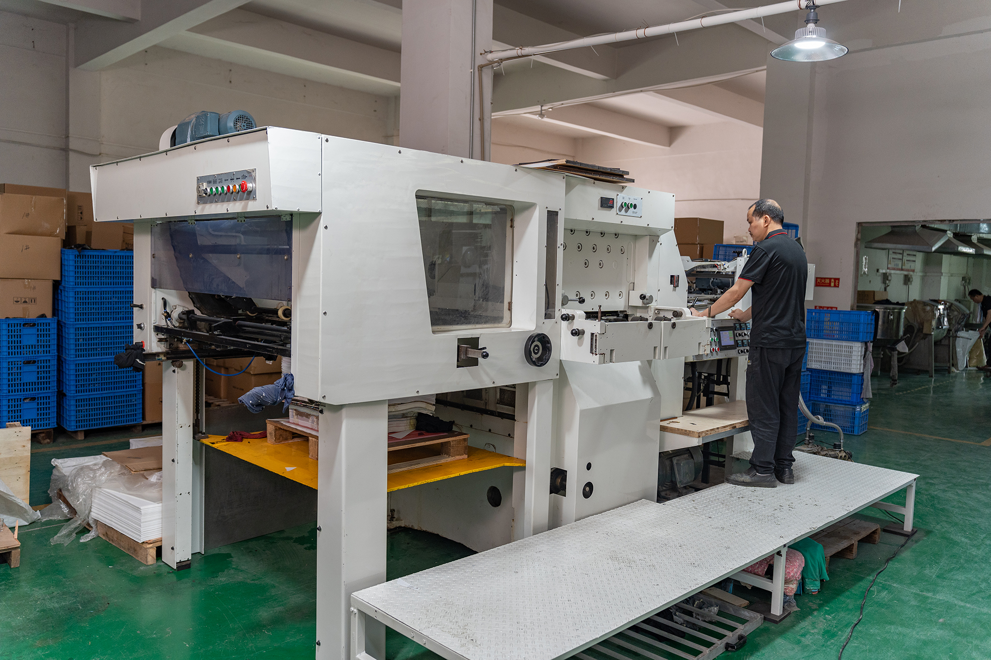 Premium Custom Magic Mugs for Giveaways: Bulk Personalized Color Changing Cups for Brand Promotions