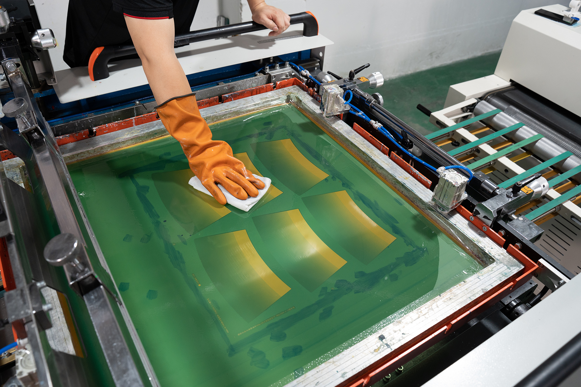 Custom Logo Color Changing Mugs for Giveaways