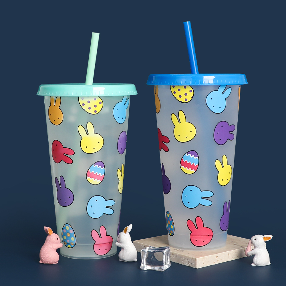 Custom logo magic mugs displayed at corporate trade show booth