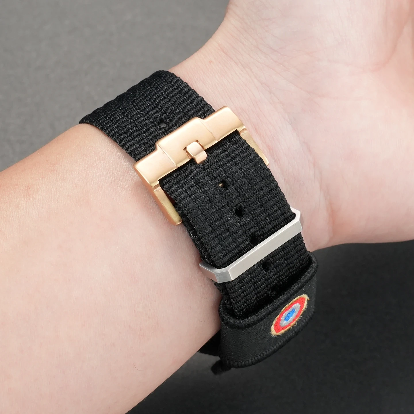 One-Piece Nylon watch Strap For Tudor Black Bay Red Flower Pelagos Breathable Sweatproof Sport Watch Band for Men 22mm