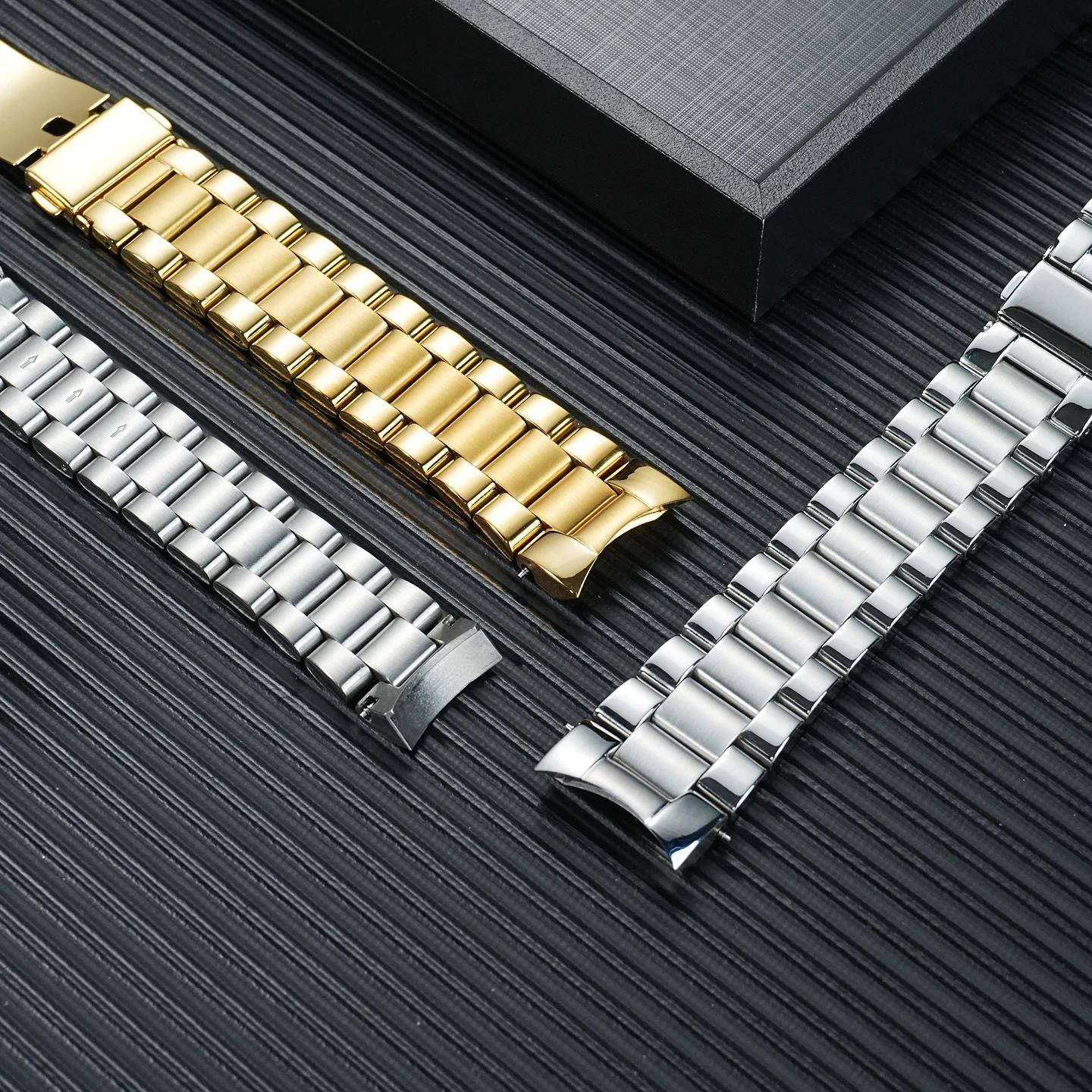 18mm 22mm Stainless Steel Bracelet for Michael Kors MK5798 MK5605 MK5739 Watch Band Replacement for MK Three-eye Gold Watch